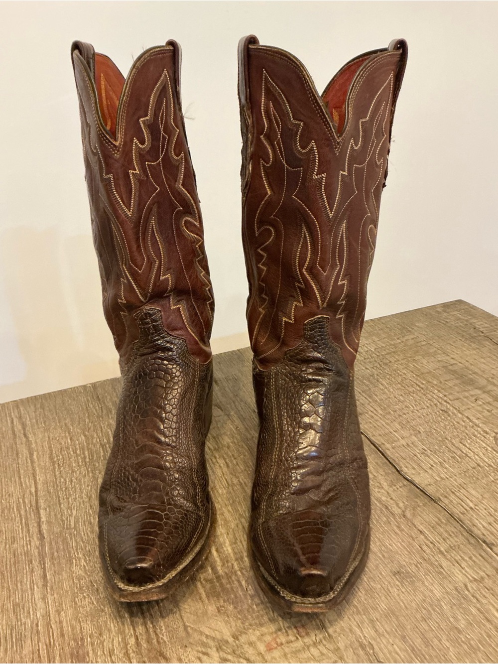 Lucchese 1883 N1119 Ostrich Leg Cowboy Boots Brown Snip Toe Men’s 8D Ranch Hand